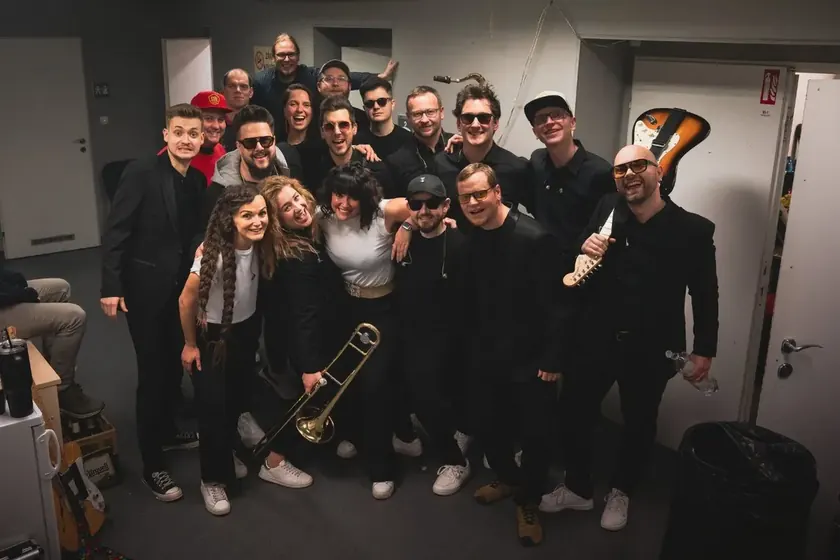 Kapela SHK v zákulisí před koncertem